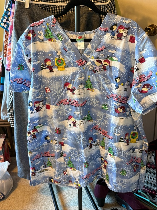 Peanuts Tops - Scrubs Top Peanuts Snoopy Cartoon I Want a Dog for Chrismas Colorful  XL